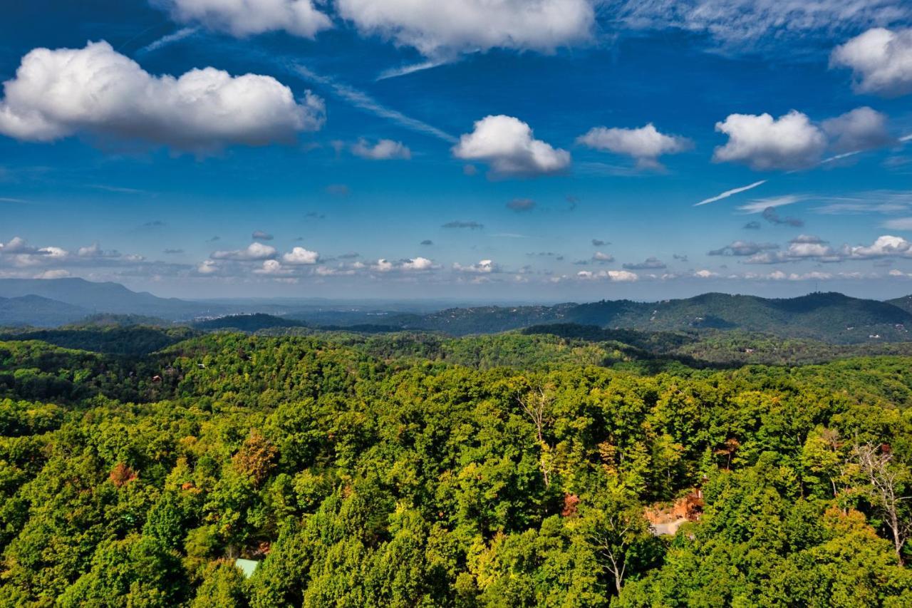 5Bd5B Escape Cabin With 2 Hottubs, Thtr &Game Rm,1Mi To The Parkway! 4Mi To Dollywood - Spring Deal Pigeon Forge Dış mekan fotoğraf